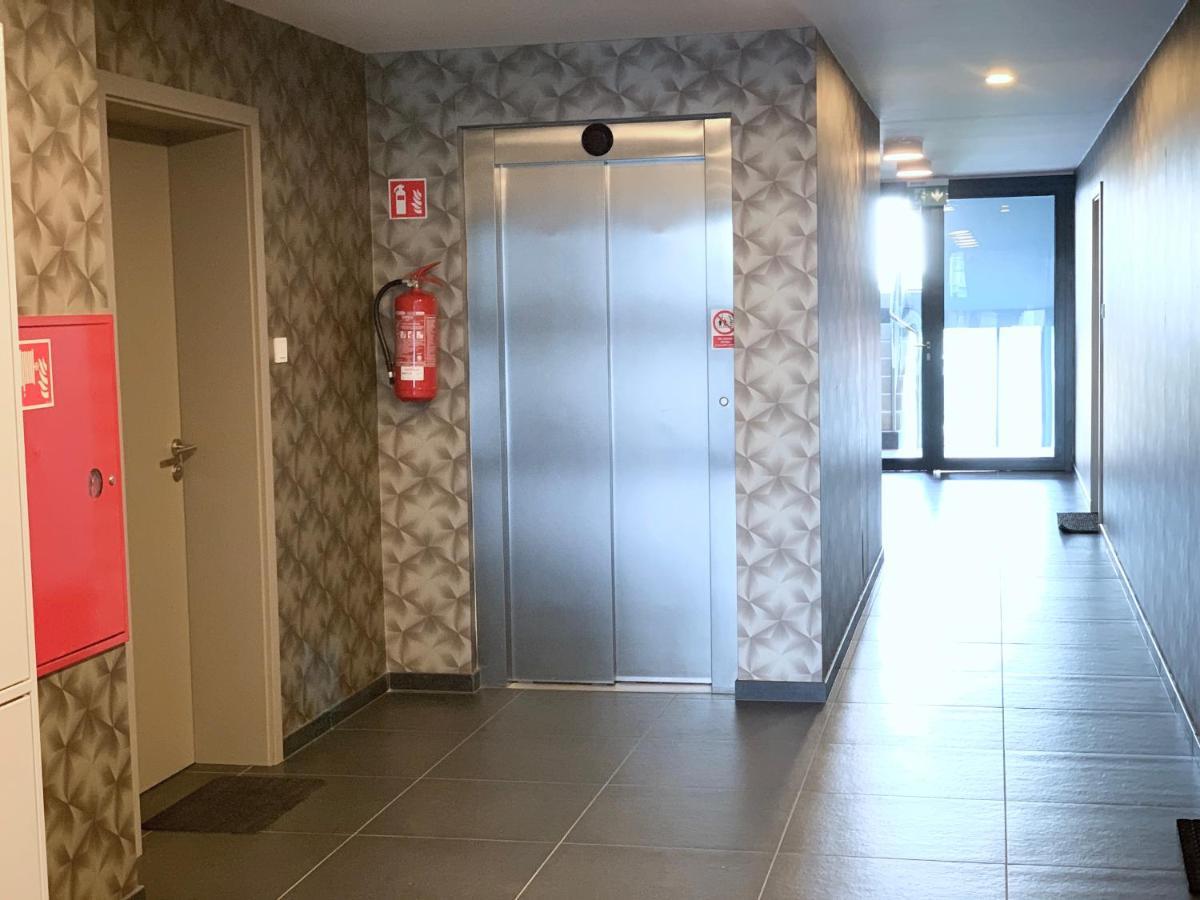 סיאנוז'טי Apartament Livia מראה חיצוני תמונה