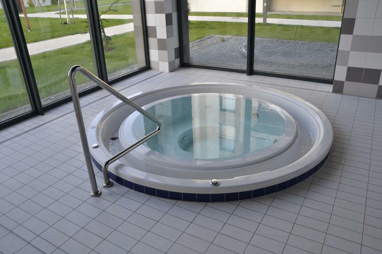 סיאנוז'טי Apartament Livia מראה חיצוני תמונה